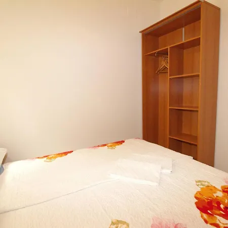 Mikulan 3* Baška