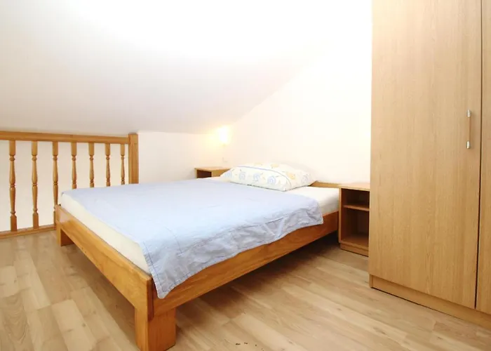 Mikulan Baška
