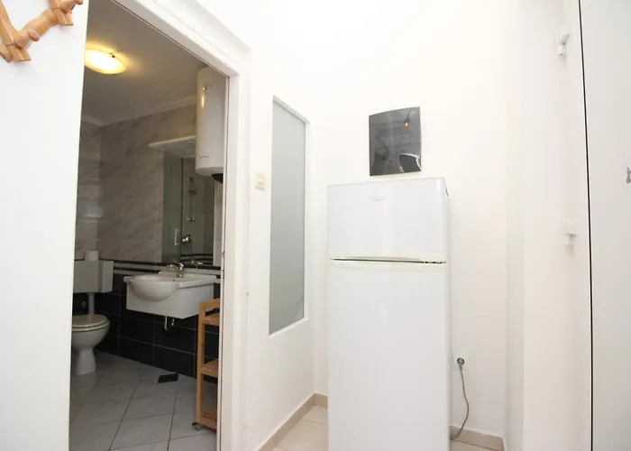 Mikulan 3* Baška