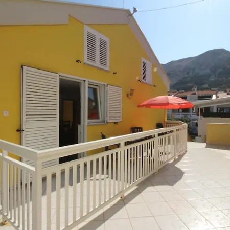 Mikulan * Baška
