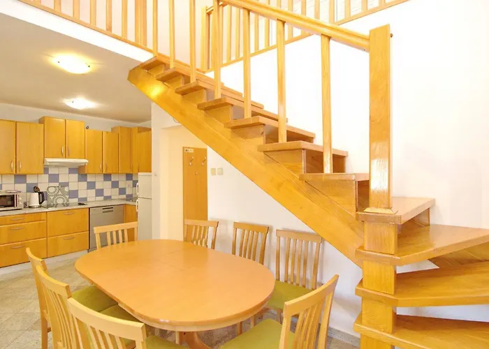 招待所 Mikulan 巴斯卡